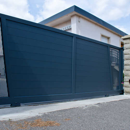 portail-coulissant-aluminium-perfore