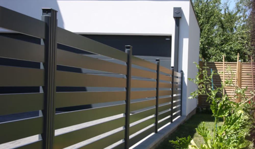 cloture aluminium barreaux horizontaux